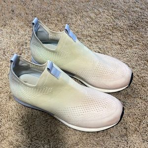 J/Slides gradient pastel tennis shoes, size 9
